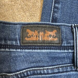 Levi’s Jean’s Women’s Size 10